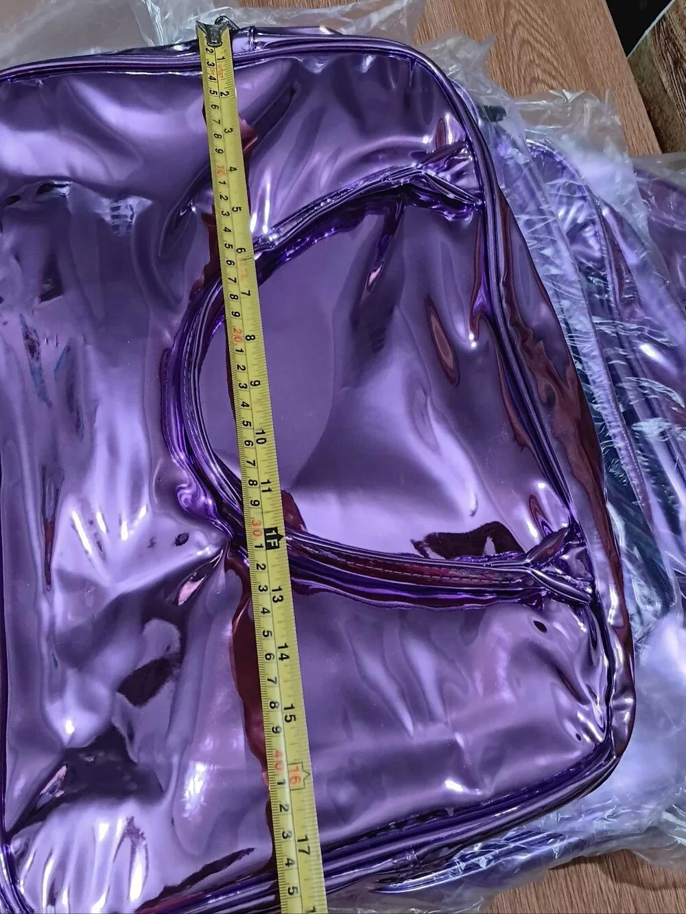 Set Of 4 Shiny Purple Tote Bags